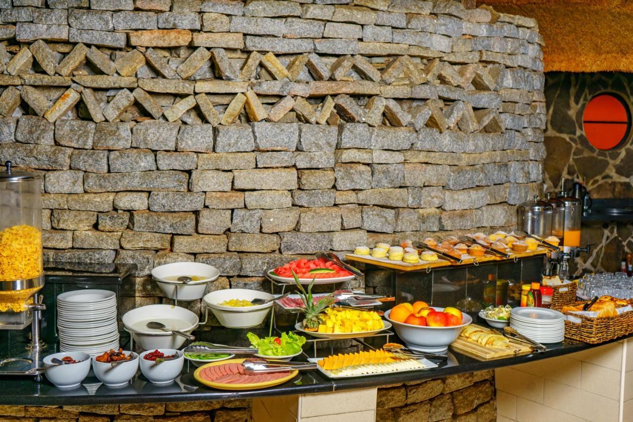 Great Zimbabwe Hotel Nyanda Exteriör bild