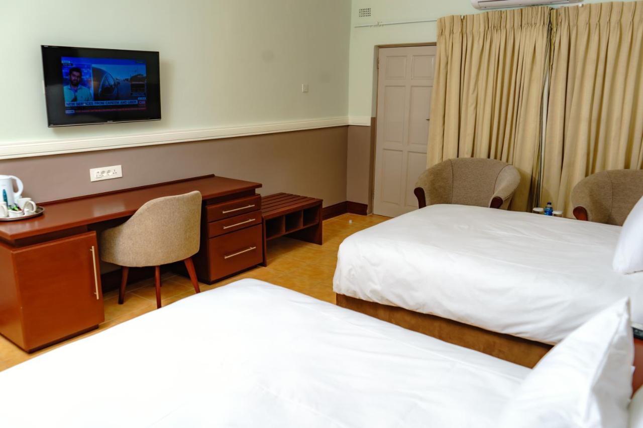 Great Zimbabwe Hotel Nyanda Exteriör bild