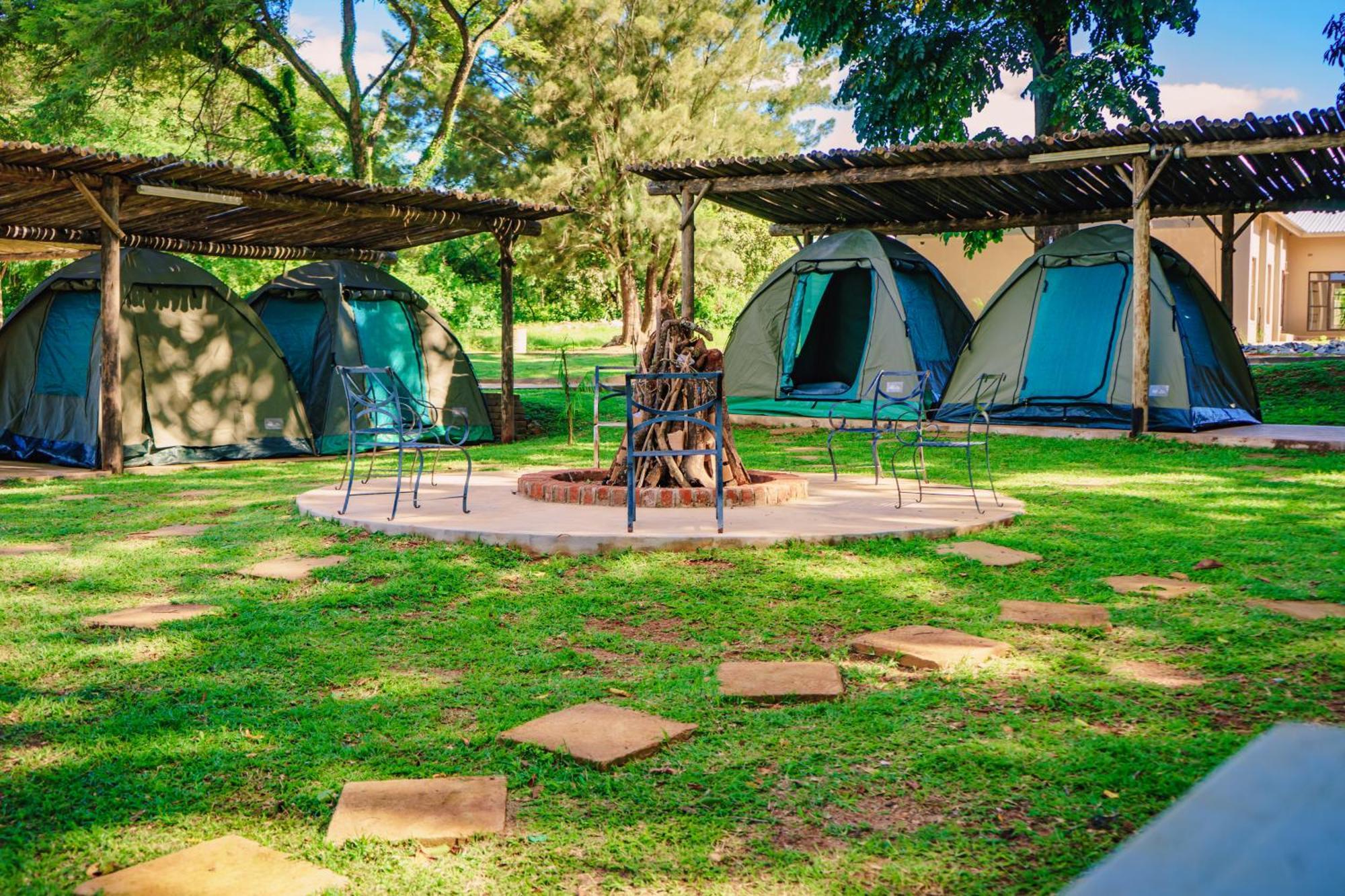 Great Zimbabwe Hotel Nyanda Exteriör bild